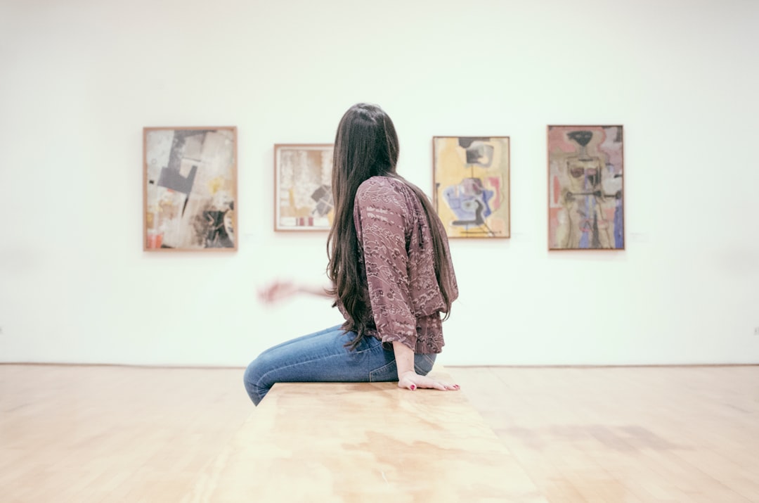 The Art of Drawing Readers In: Your attractive post title goes here looking for art